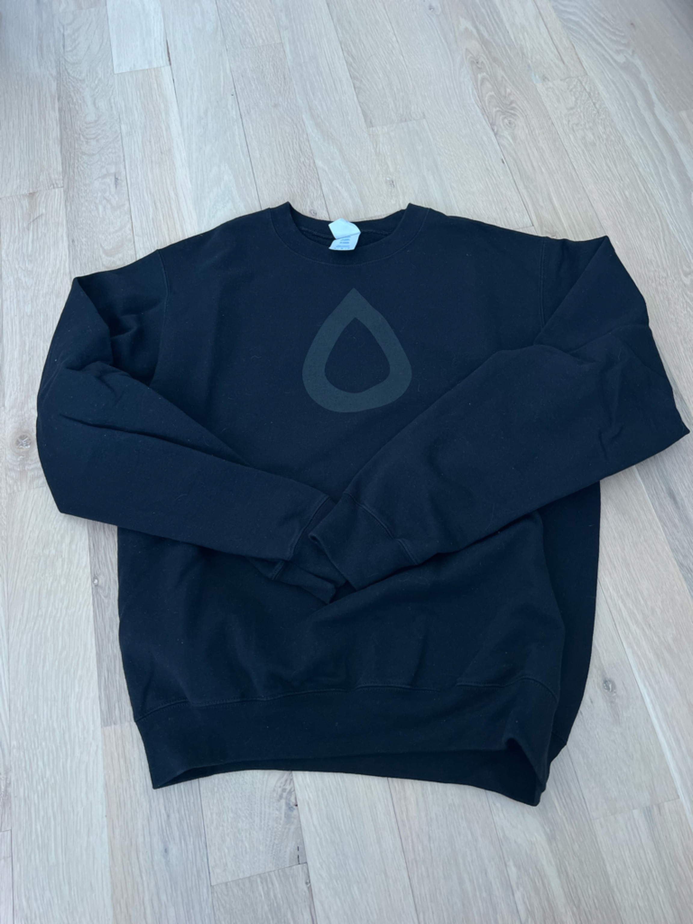 Sweatnet Black Crewneck Graphic Sweatshirt